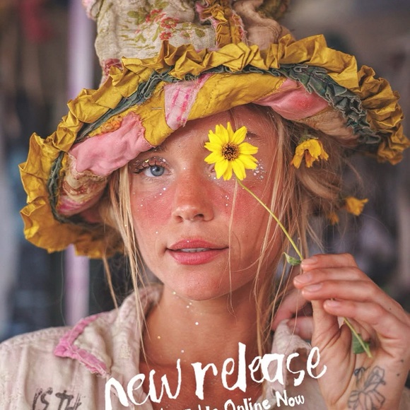 Magnolia Pearl Eyelet Maevry Dress - Picture 14 of 14